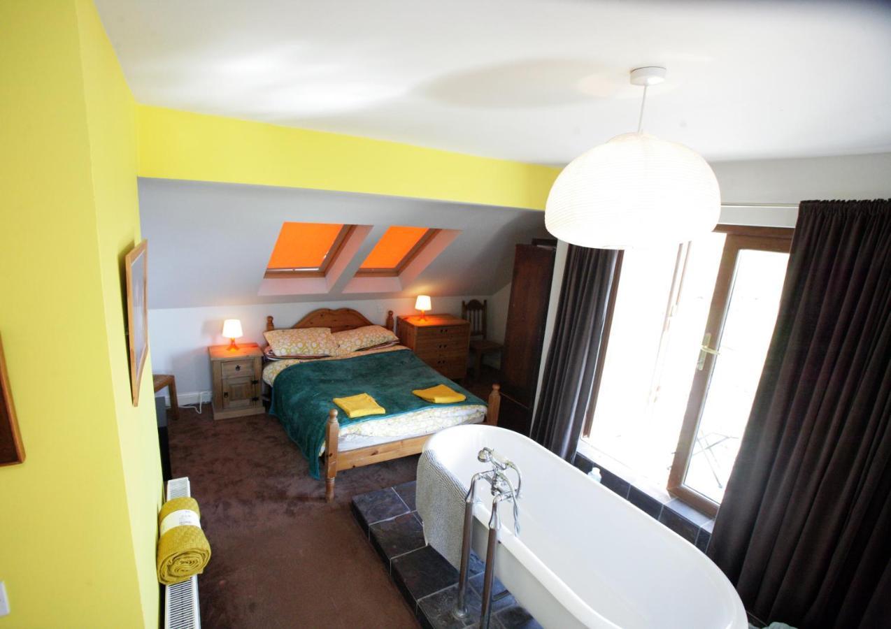 Habitación en casa particular Sona Baile